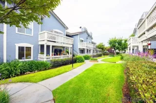 Photo #2: 260012735 Listing 