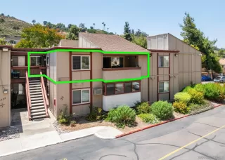 Photo #2: 260012748 Listing