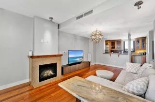 Photo #6: 260012753 Listing