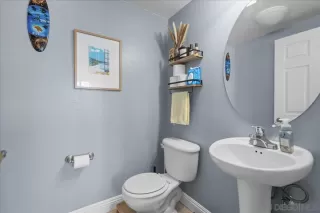 Photo #5: 260012762 Listing