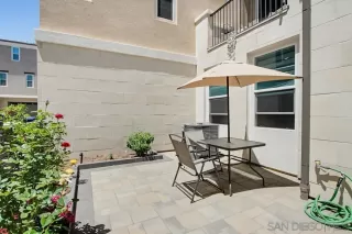 Photo #4: 260012776 Listing