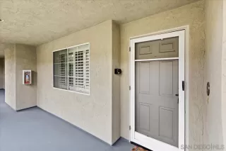 Photo #3: 260012839 Listing