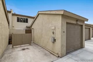 Photo #2: 260012850 Listing