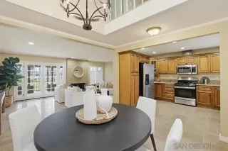 Photo #3: 260012851 Listing