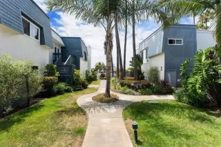 Photo #2: 260012882 Listing