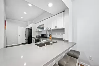 Photo #4: 260012883 Listing 