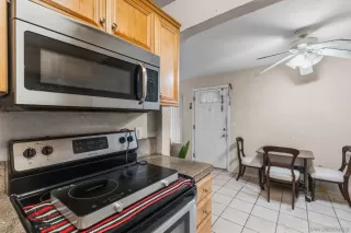 Photo #5: 260012889 Listing 