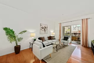 Photo #3: 260012937 Listing