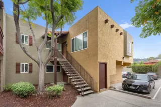 Photo #1: 260012942 Listing