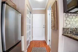 Photo #5: 260012945 Listing 