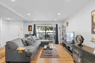 Photo #3: 260012946 Listing