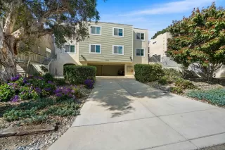 Photo #1: 260012957 Listing