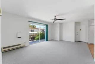 Photo #3: 260012974 Listing