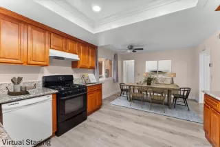 Photo #6: 260012975 Listing