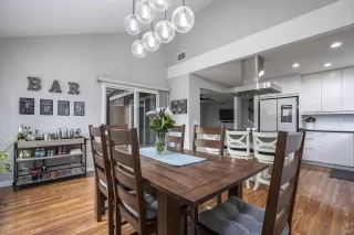 Photo #6: 260013014 Listing
