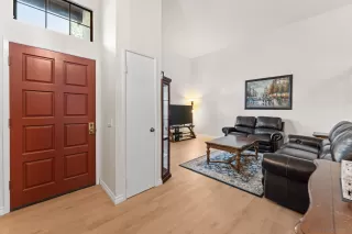 Photo #4: 260013099 Listing 