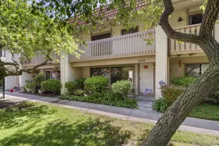 Photo #1: 260013112 Listing