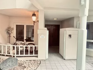 Photo #2: 260013127 Listing