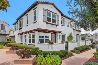 Photo #6: 260013135 Listing