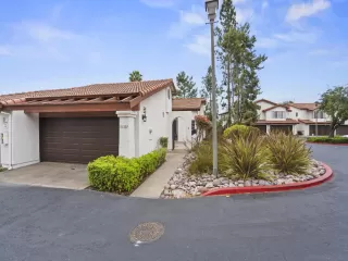 Photo #3: 260013170 Listing