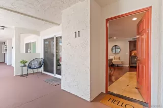 Photo #1: 260013179 Listing