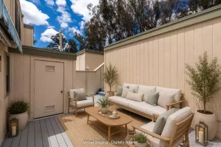 Photo #2: 260013216 Listing