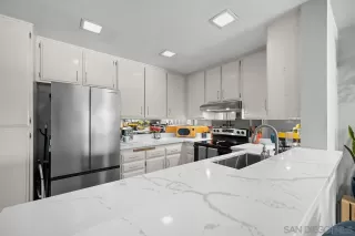 Photo #1: 260013234 Listing