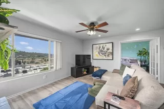 Photo #2: 260013234 Listing