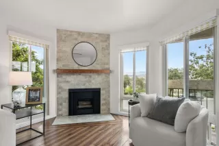 Photo #4: 260013241 Listing 