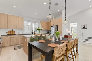 Photo #6: 260013272 Listing 