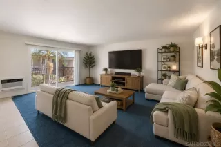 Photo #4: 260013304 Listing