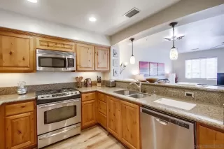 Photo #3: 260013315 Listing