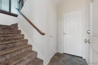 Photo #6: 260013326 Listing