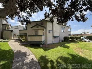 More Details about MLS # 260013328 : 4751 LAMONT STREET