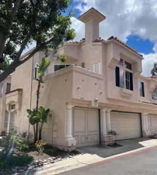 Photo #1: 260013347 Listing 