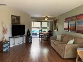 Photo #1: 260013362 Listing