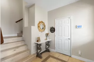 Photo #3: 260013366 Listing 
