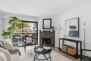More Details about MLS # 260013383 : 1687 MELROSE AVE UNIT D