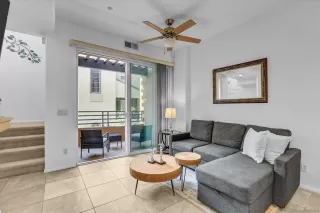 Photo #3: 260013403 Listing