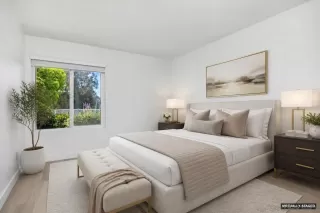 Photo #2: 260013456 Listing 