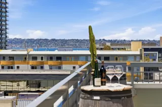 Photo #2: 260013471 Listing 
