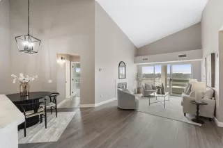 Photo #2: 260013475 Listing 