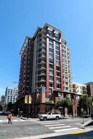 Photo #1: 260013480 Listing 