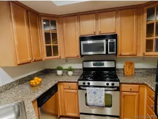 Photo #3: 260013492 Listing 