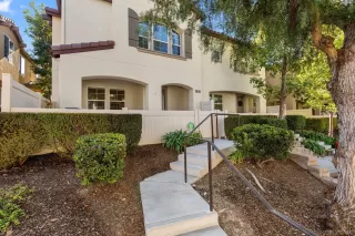 Photo #2: 260013499 Listing 