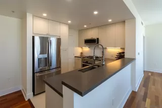 Photo #2: 260013500 Listing 