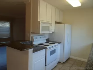 Photo #5: 260013505 Listing 