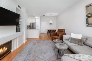 Photo #3: 260013526 Listing 