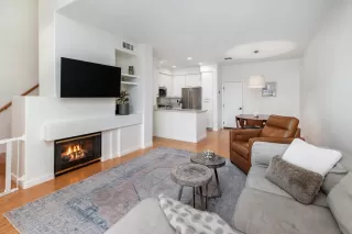 Photo #4: 260013526 Listing 
