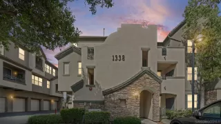 Photo #1: 260013540 Listing 